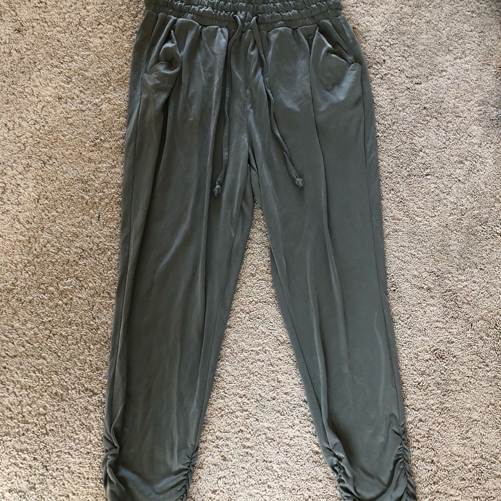 American Eagle Soft Joggers